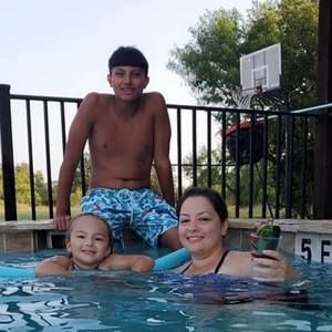 Meet your Posher, Tiffany